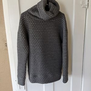 Gap Fit turtleneck sweater